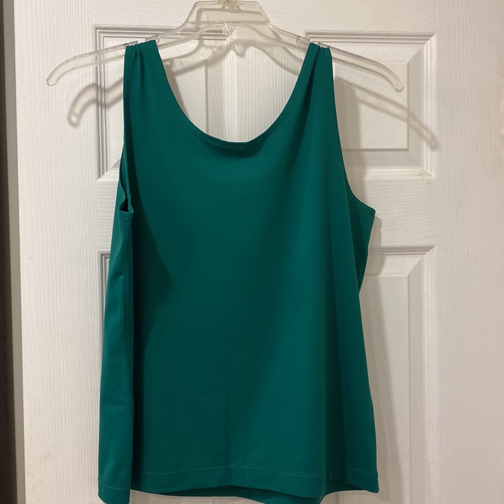 Chico’s Green tank top. NWOT.